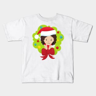 Christmas Girl, Brown Hair, Christmas Wreath Kids T-Shirt